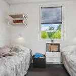 Lovely In With Wifi Ferienhaus *