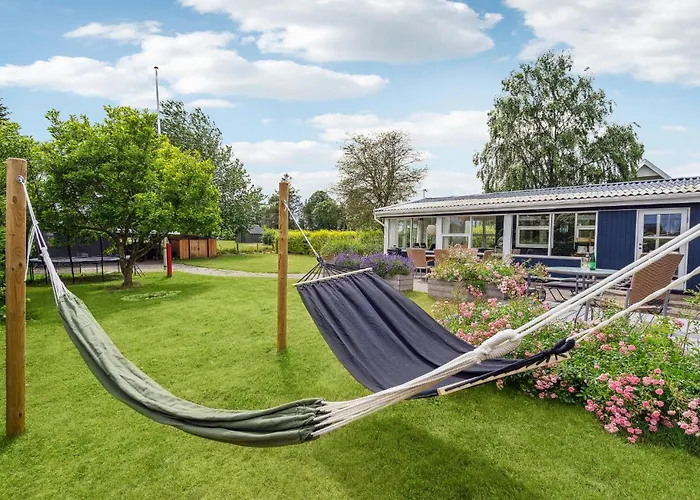 Lovely In With Wifi Hébergement de vacances *